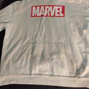 Marvel Gray Hoodie And Tumbler
